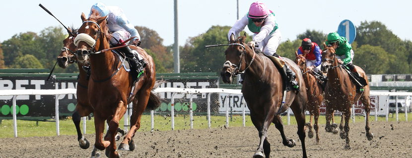 GIAVELLOTTO ridden by Oisin Murphy beating Kalpana (right) in The Unibet September Stakes (Group 3) at Kempton Park 6/9/2025 Copyright: Ian Headington / Racingfotos.com